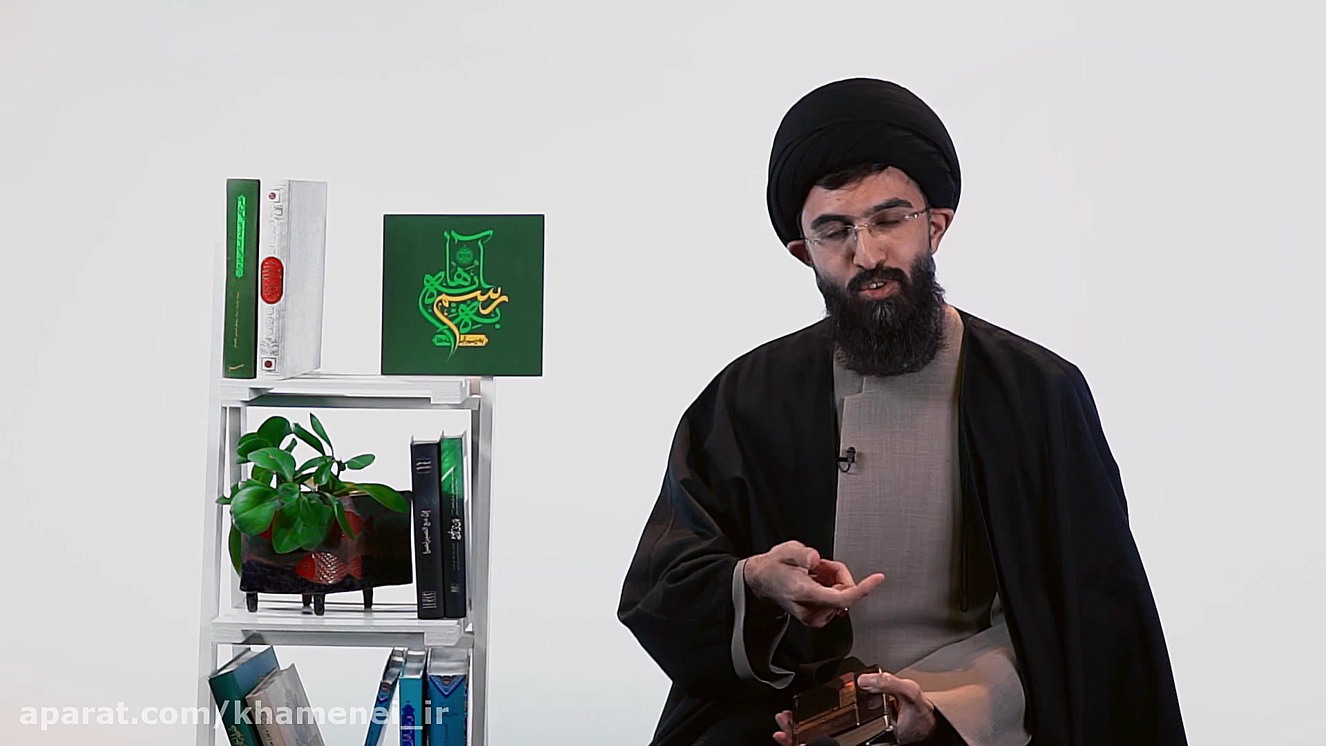 به رسم آیه‌ها؛ کتاب طرح کلی ان...