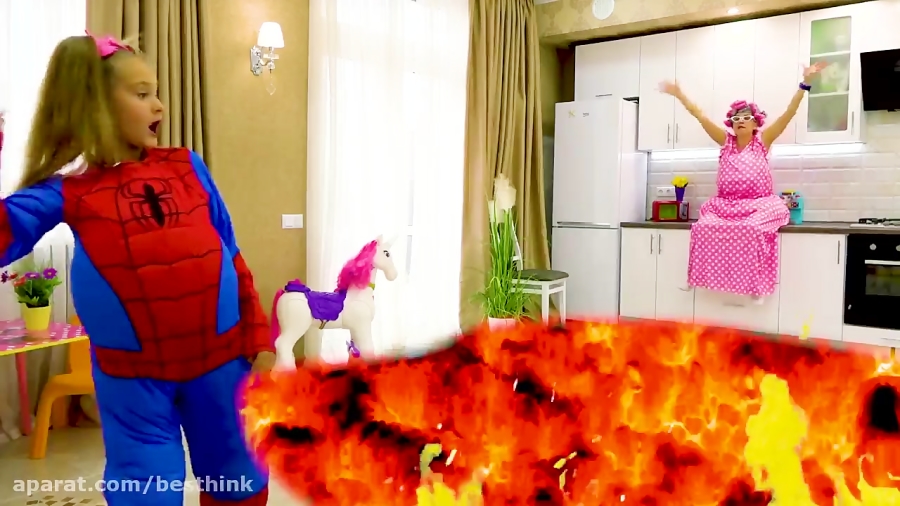 ماجراهای ساشا ، ساشا و میوه ها...