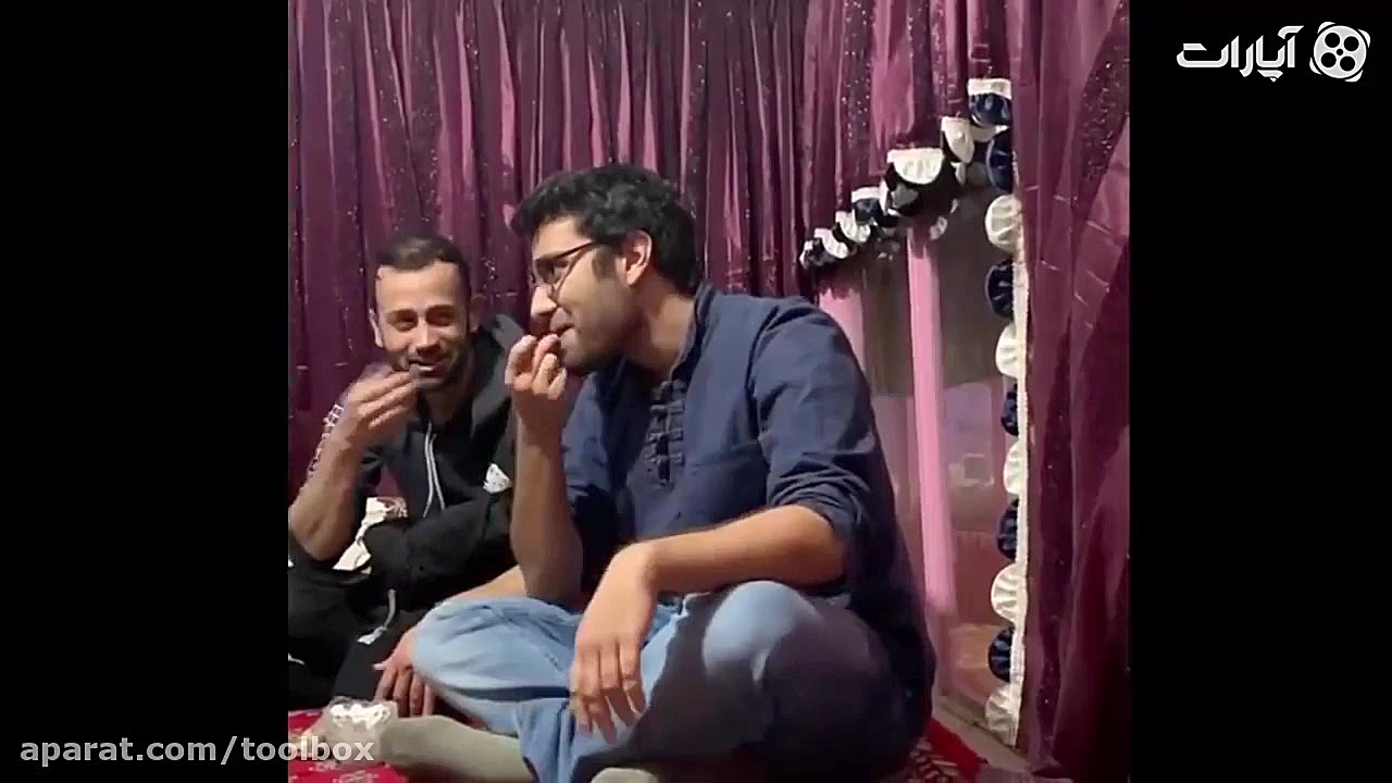 یکی از بهترین تقلید صداها(این...