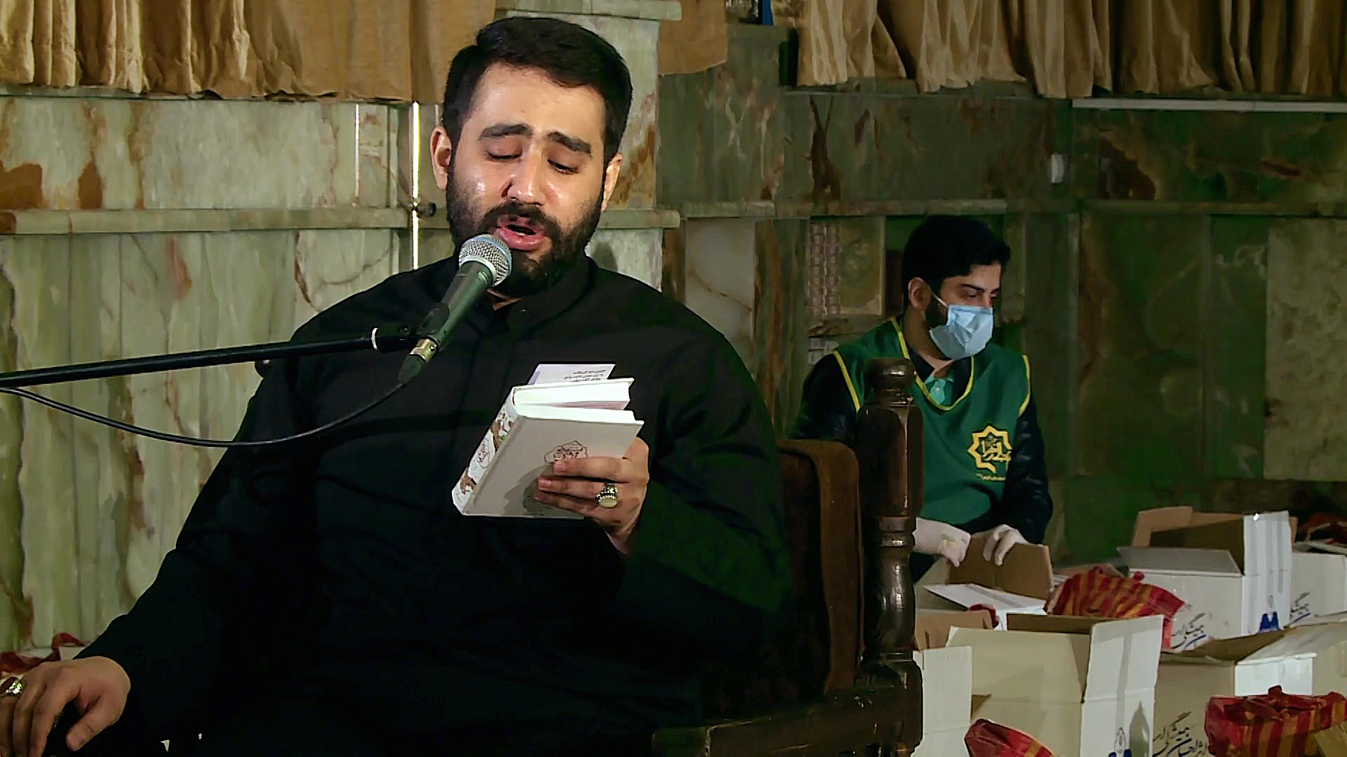 زمزمه ( یکی میخواد صدات کنه )...