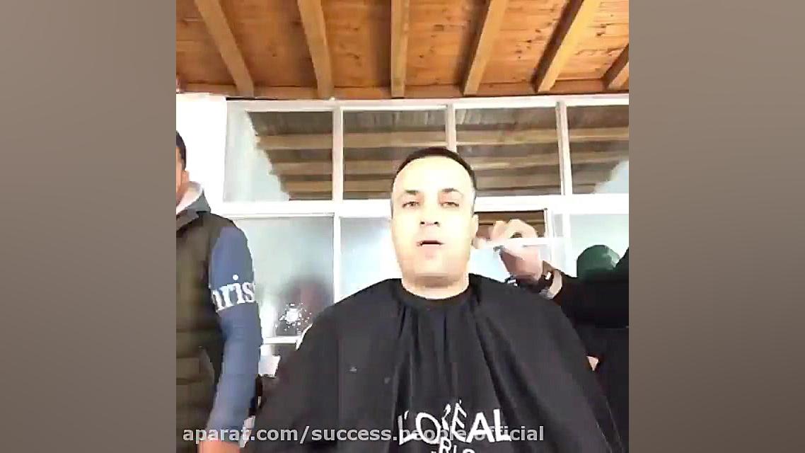 گریم کردن ارسطو در پشت صحنه