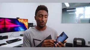بررسی موبایل Motorola Edge Plu...