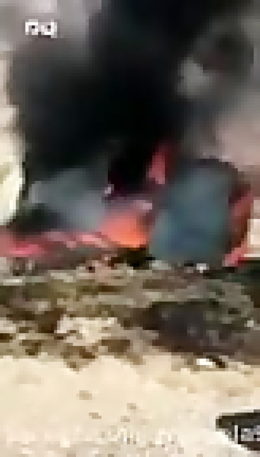 فیلمبرداری به جای کمک به رانند...