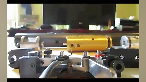 تنظیم باز بسته کردن بنجامین ما...