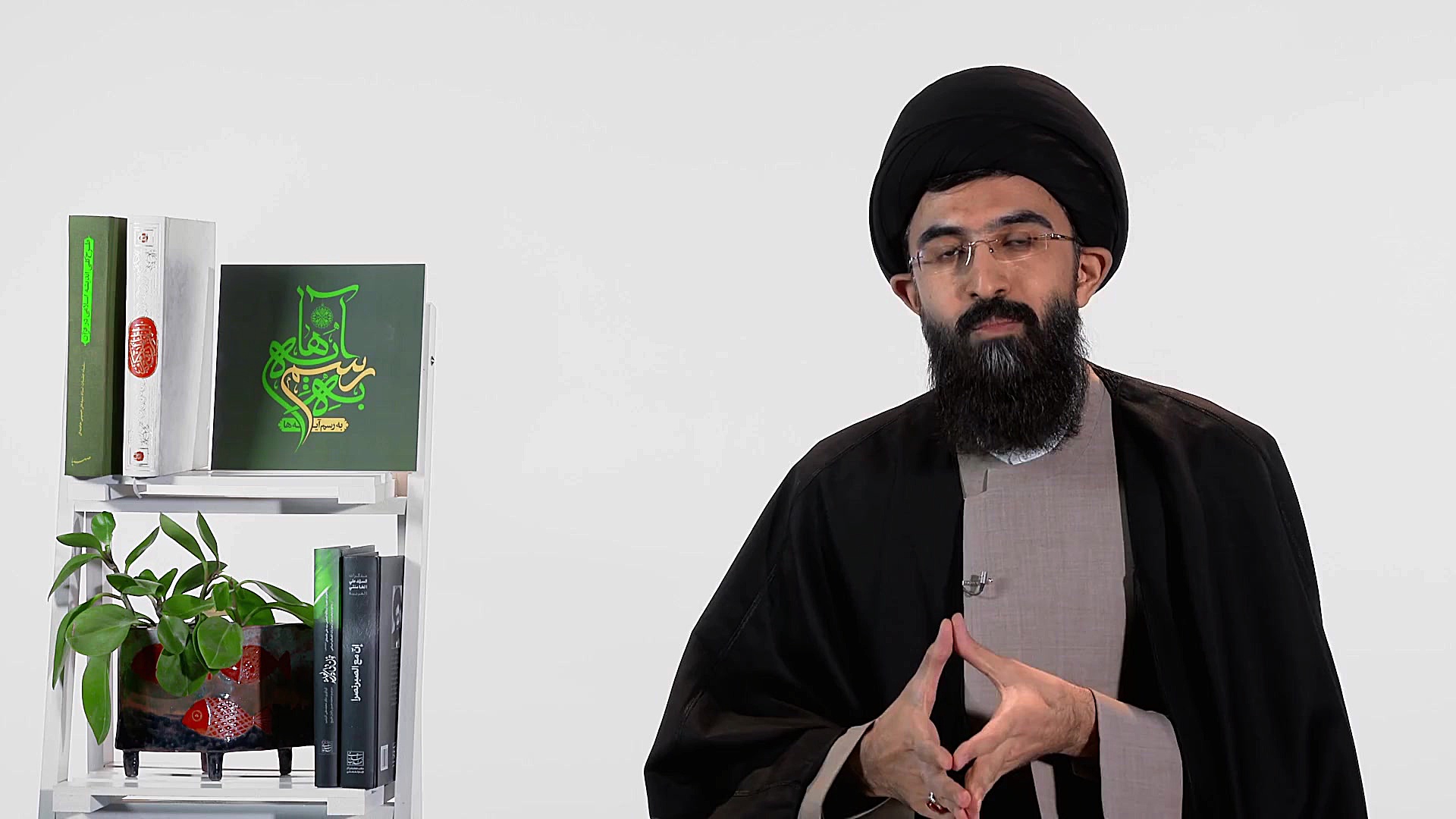 به رسم آیه ها؛ کتاب طرح کلی ان...