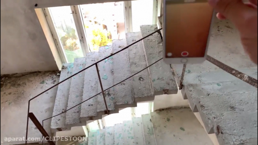 تست آیفون . پرتاب از ارتفاع