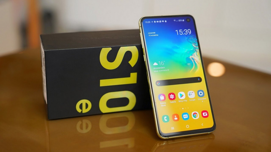 معرفی گوشی Samsung Galaxy S10e...