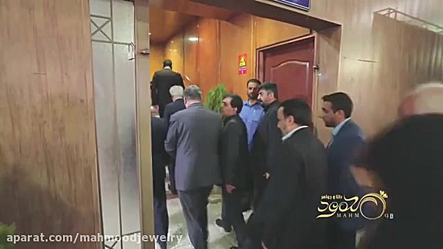 حضور گالری طلا و جواهر محمود د...