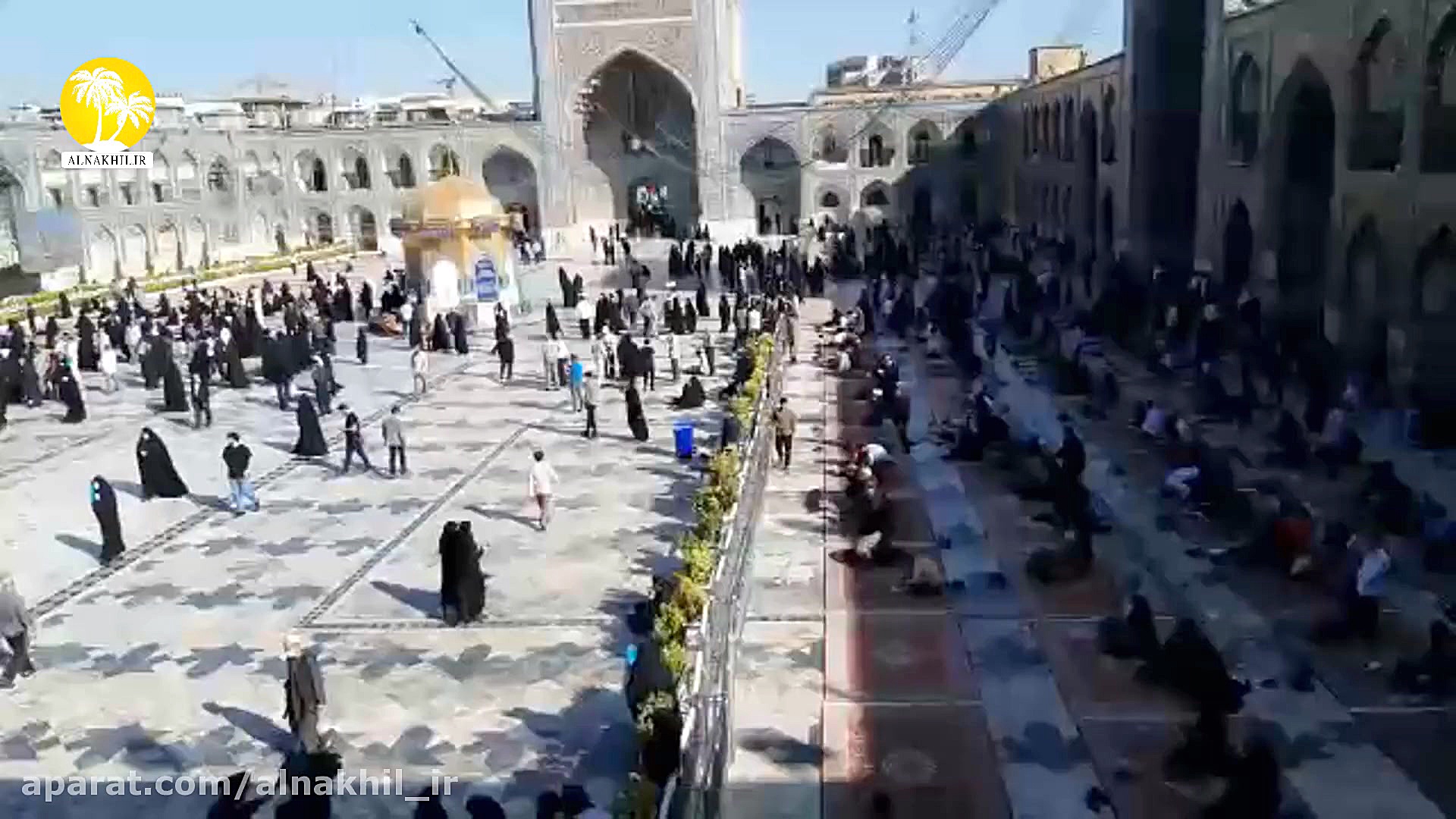 لحظات اولیه بازگشایی حرم مطهر...