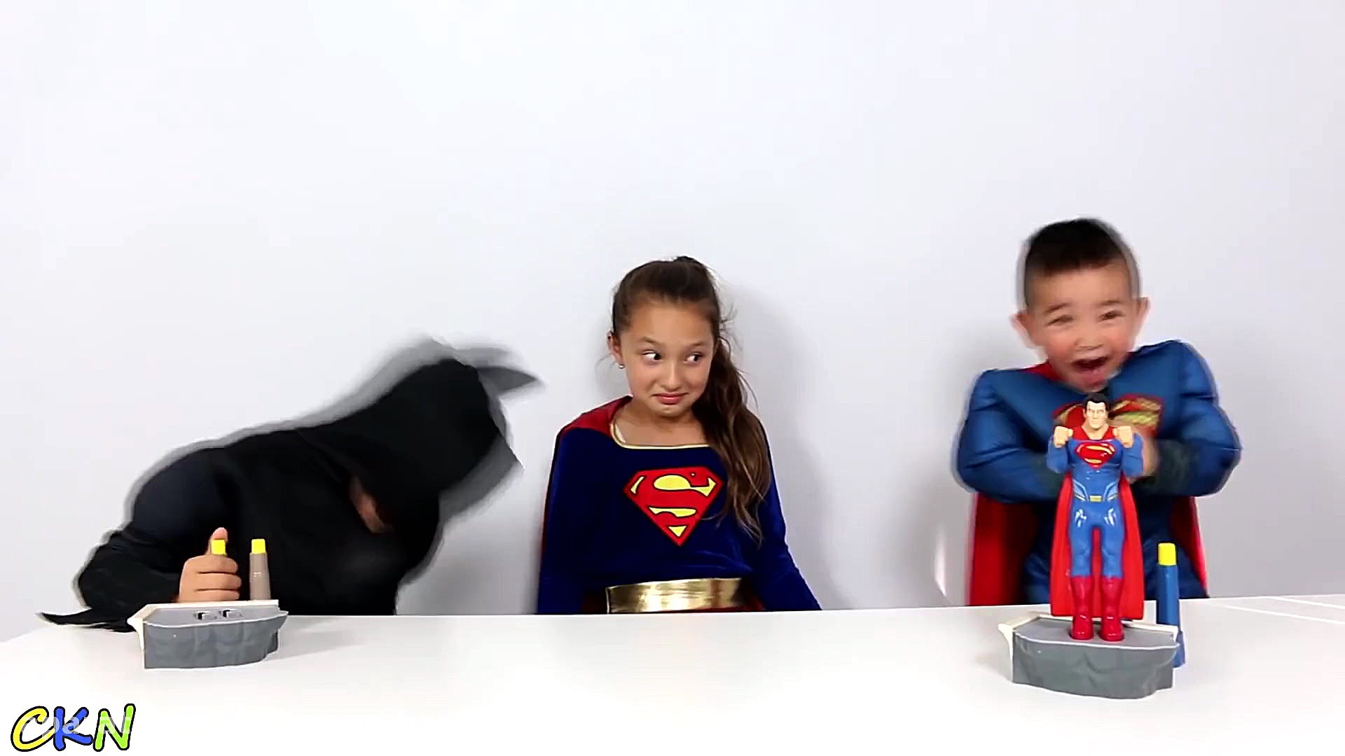 بتمن و سوپر من کوچولو