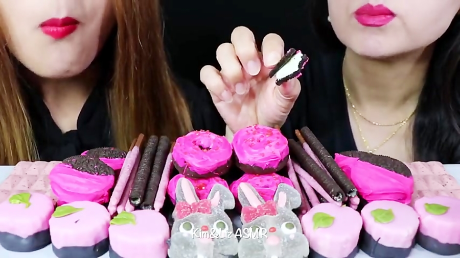 چالش فود اسمر صورتی و مشکی