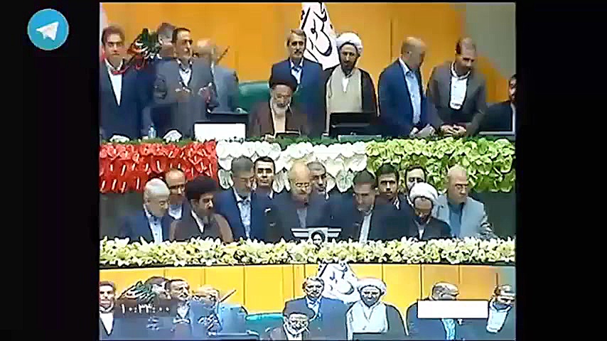 سوگند اعضای هیئت ‌رئیسه مجلس ی...