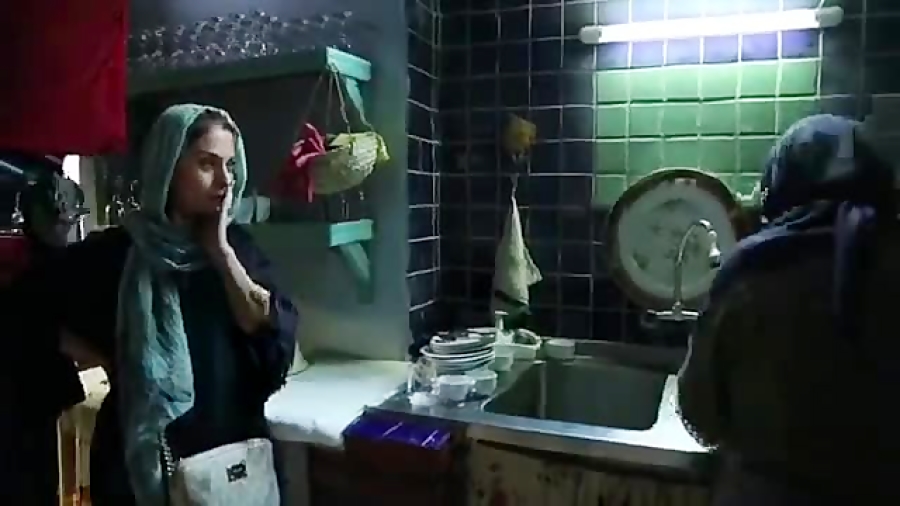 پشت صحنه هایی دیدنی از فیلم نیمه شب اتفاق افتاد