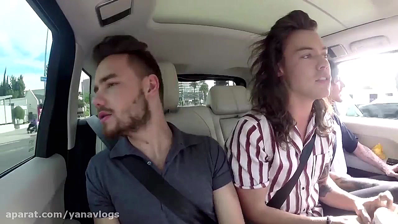 وان دایرکشن داخل ماشین میخونن!