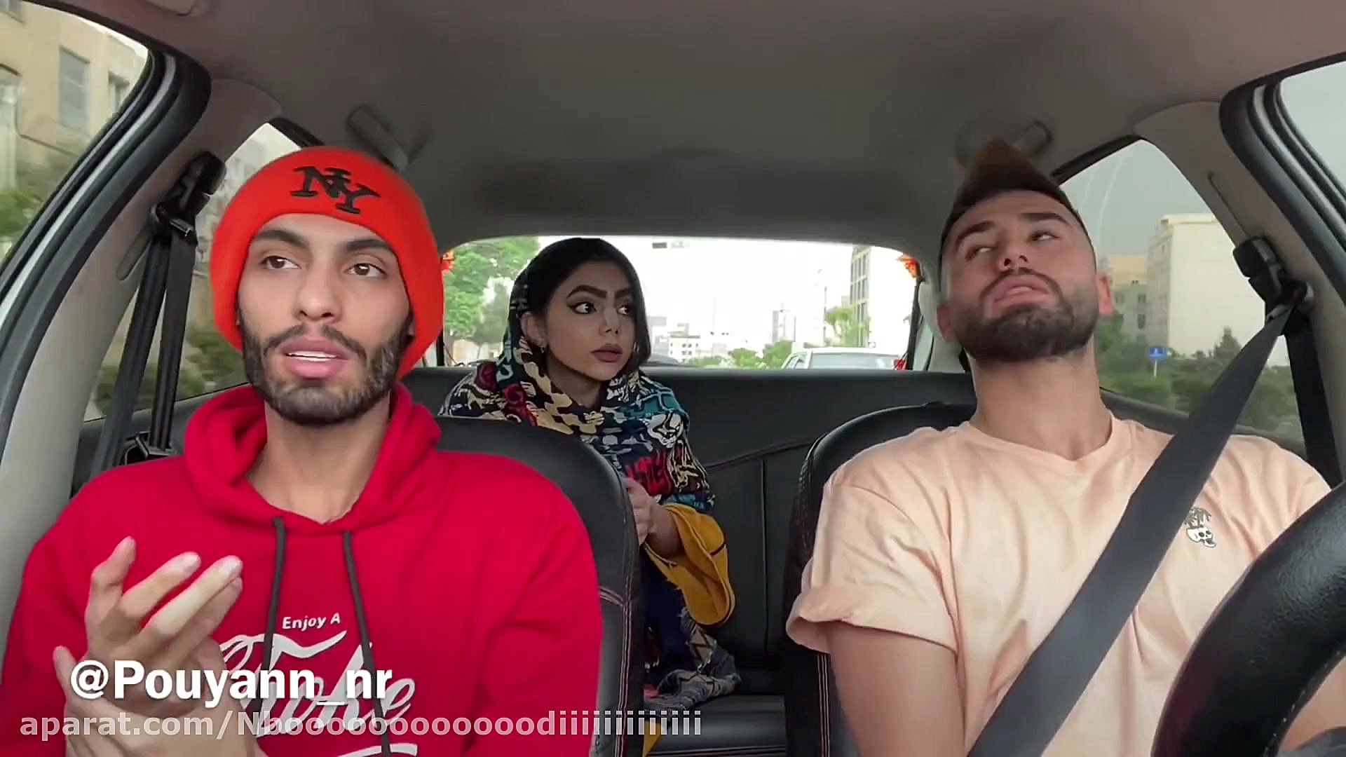 دوربین مخفی دختر ما رو ایستگا...