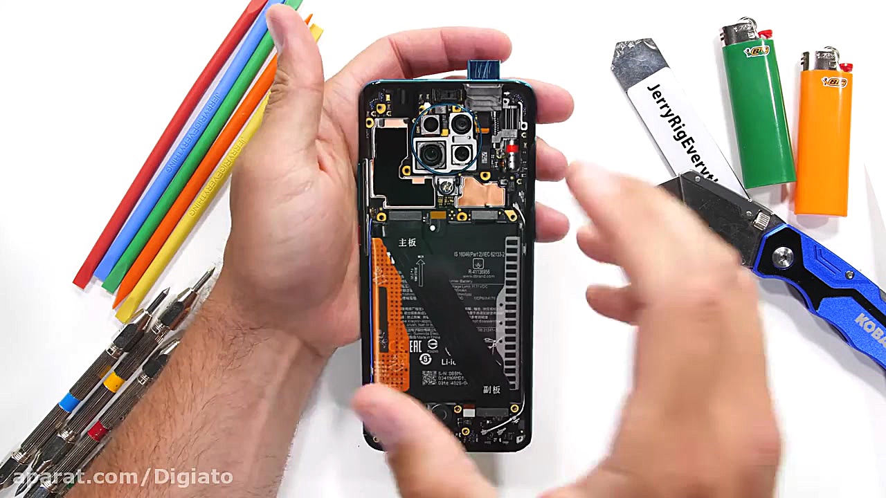 پوکو F2 پرو در تست مقاومت چه ع...