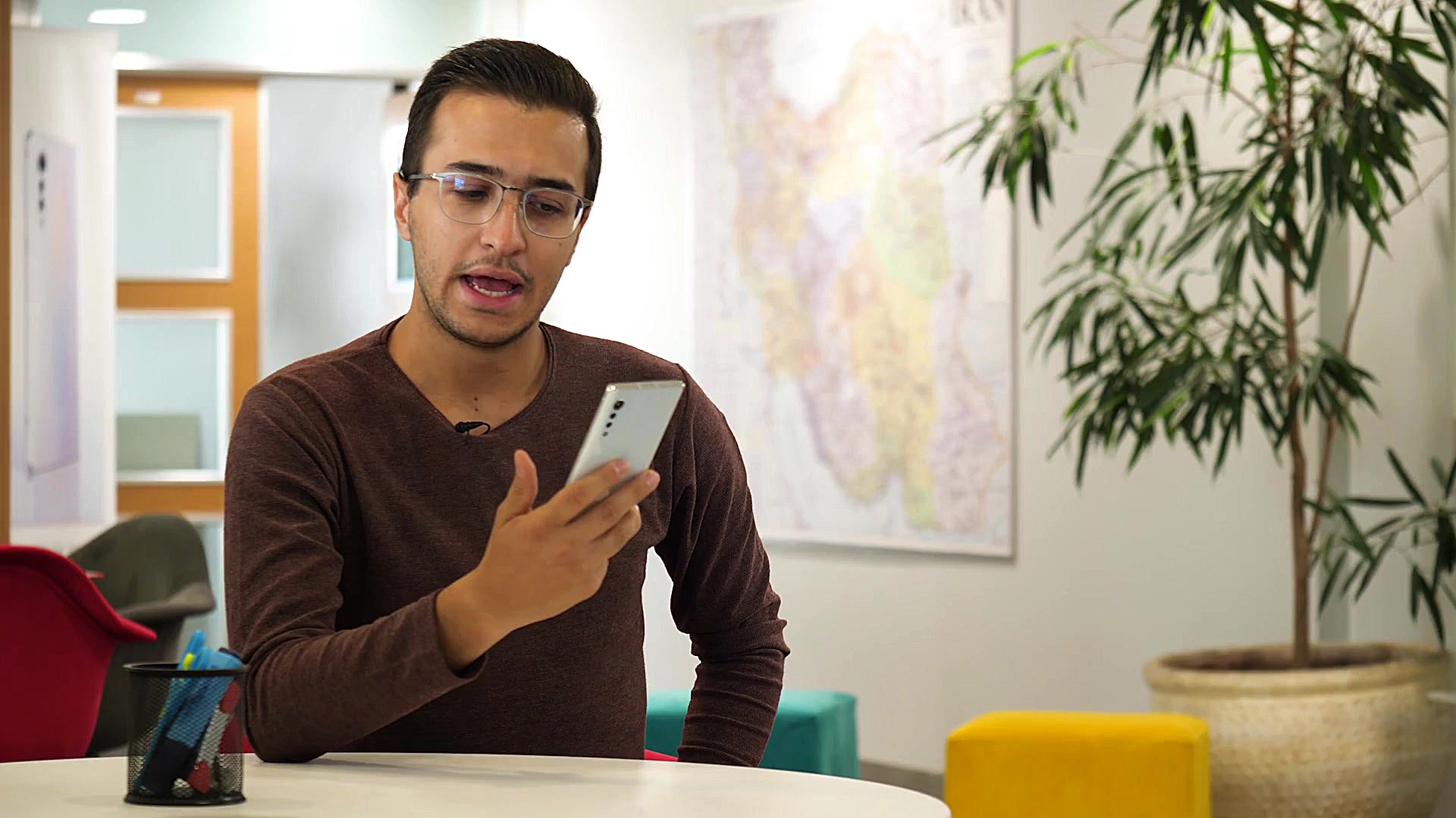 نگاه نزدیک زومیت به ال جی ولوت