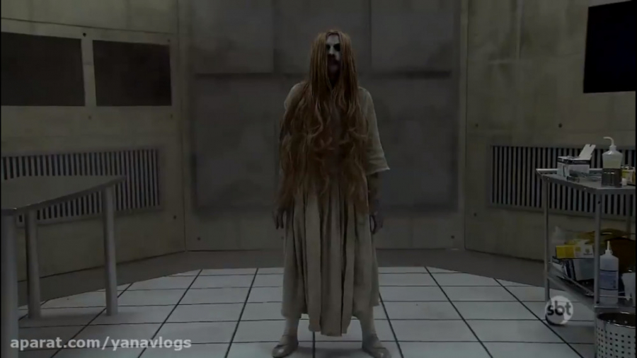 دوربین مخفی ترسناک روح در محل...