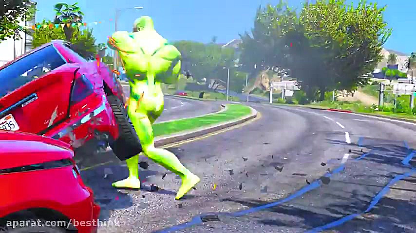 نبرد تن به تن مرد عنکبوتی با و...