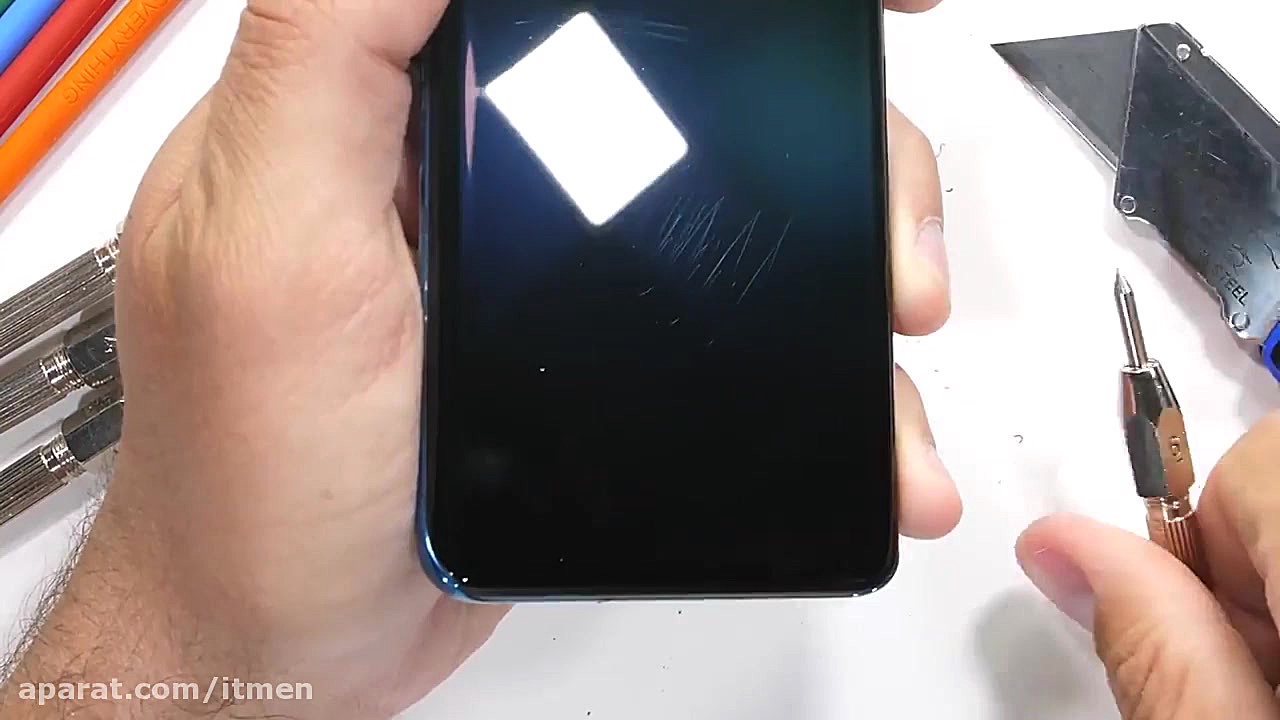 تست مقاومت هواوی پی 40 پرو | H...