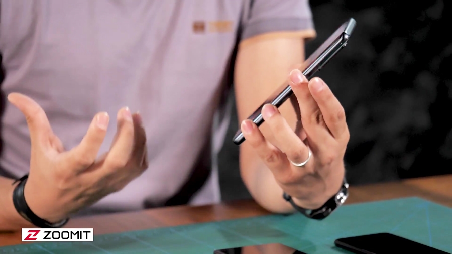 مقایسه اپل آیفون SE 2020 با شی...