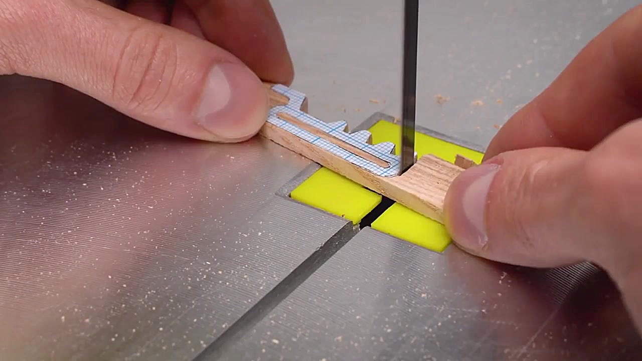 آموزش ساخت فرمان مسابقه با وسا...