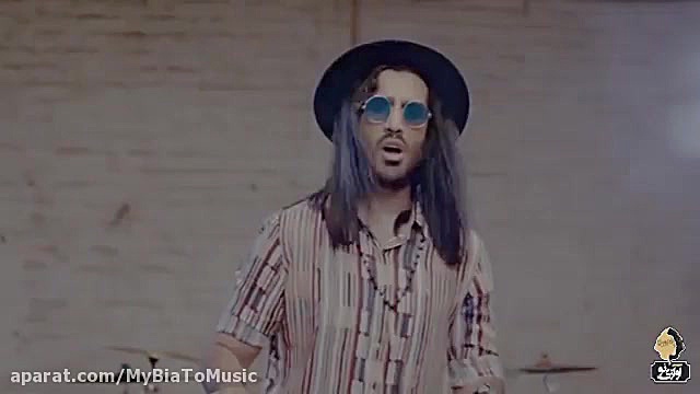 آهنگ جدید ماکان بند با تو