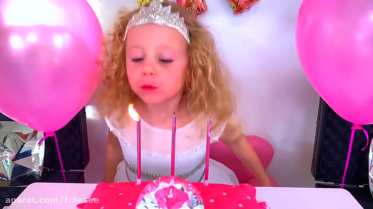 ناستیا و استیسی | استیسی در حا...