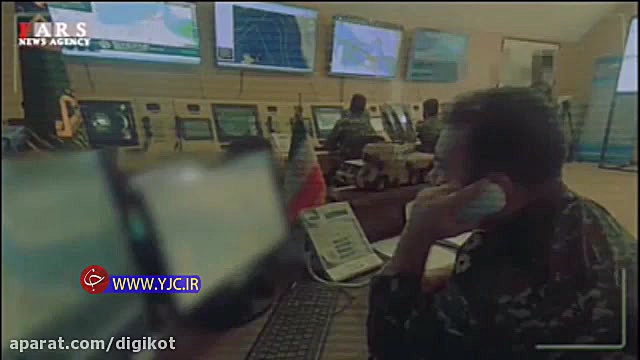 فیلم لحظه اصابت موشک سپاه به پ...