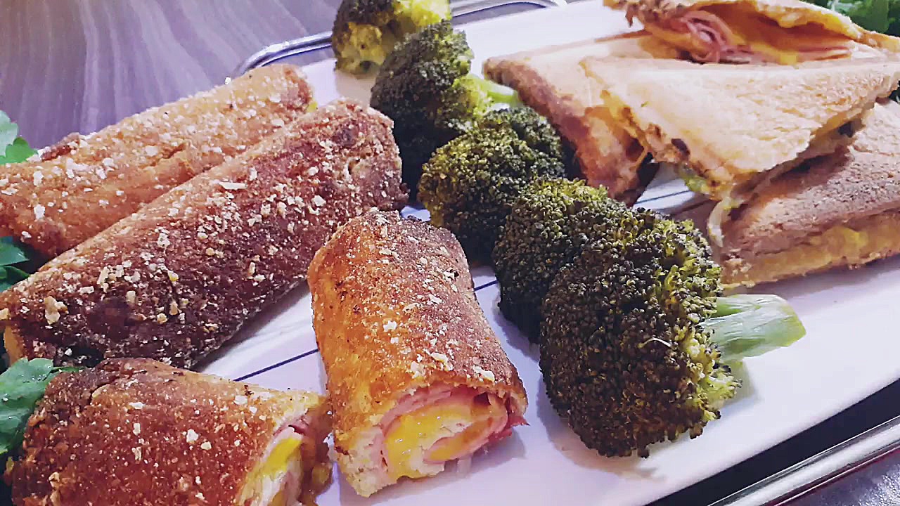 طرز تهیه( رول سوخاری با نان تس...