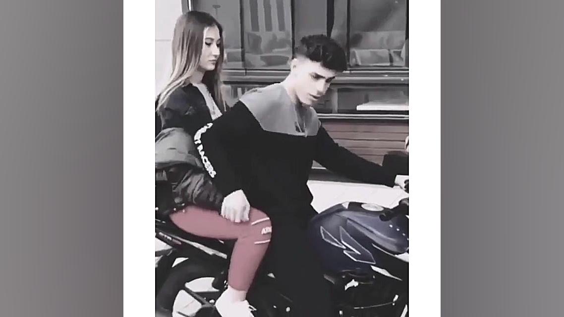 تیک تاک عاشقانه&times;&times;