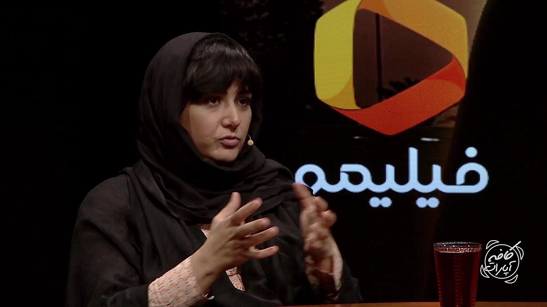 باران کوثری : توی همه چیز اصرا...