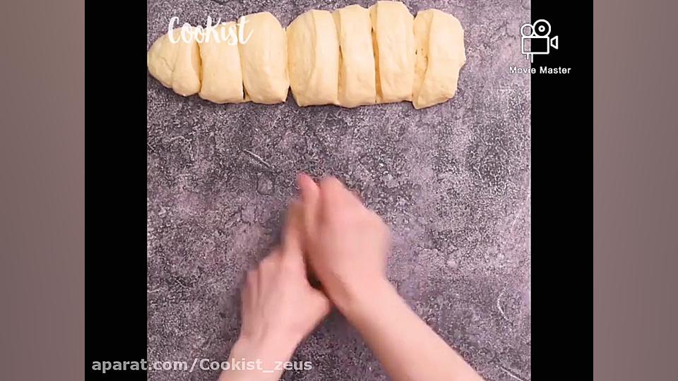 &lrm;کیک پرزدار کروسان