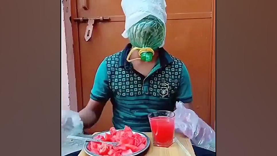 کلیپ طنز غذا خوردن توی دوران ک...