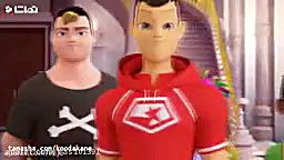 دختر کفشدوزکی و گربه سیاه