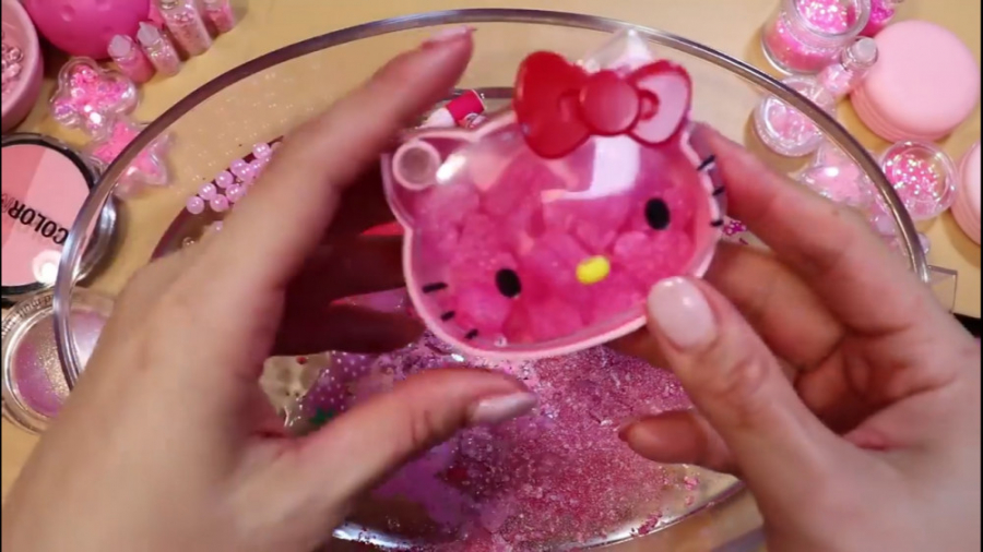 اسلایم  میکاپ تم صورتی