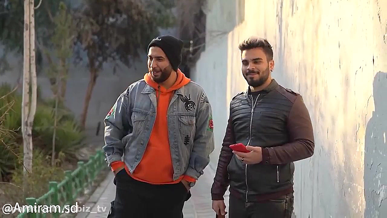 پول چه کار ها که نمیکنه !!!