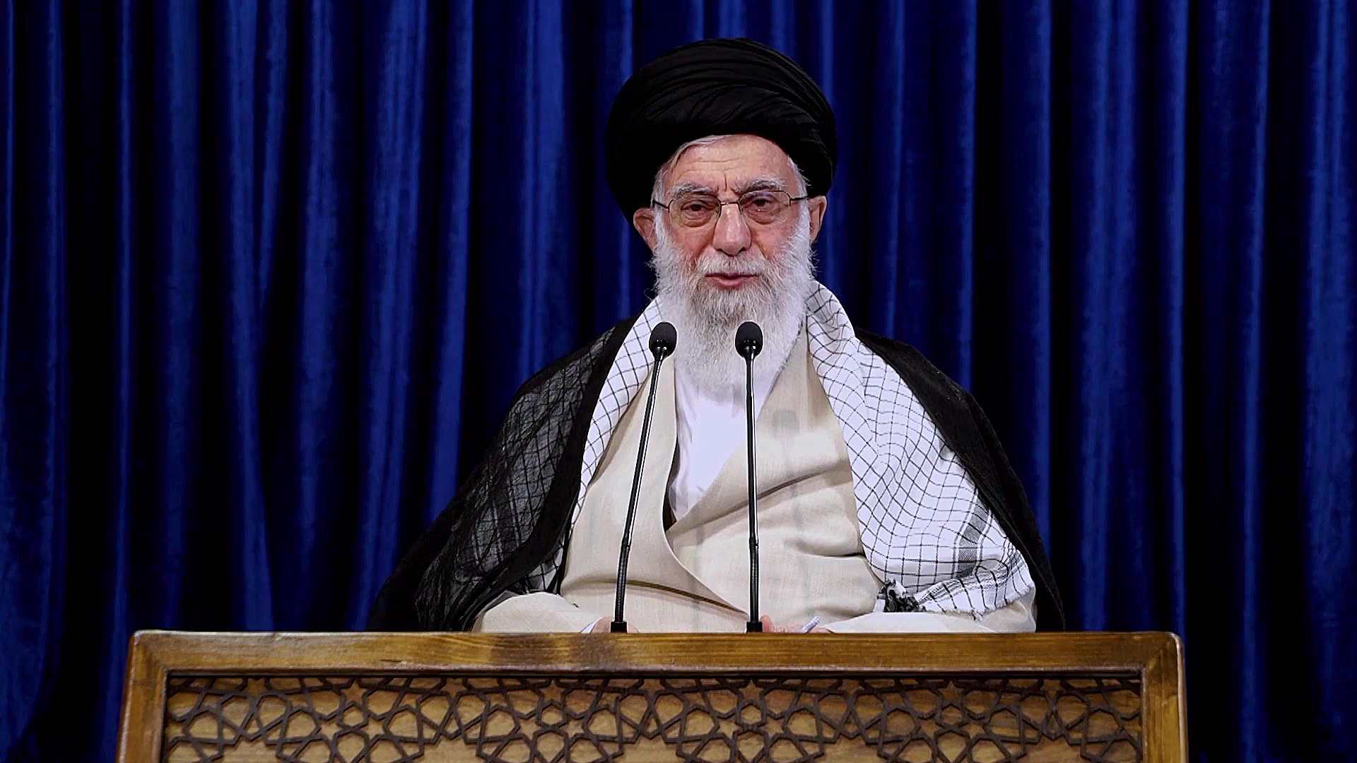 فیلم کامل بیانات رهبر انقلاب د...