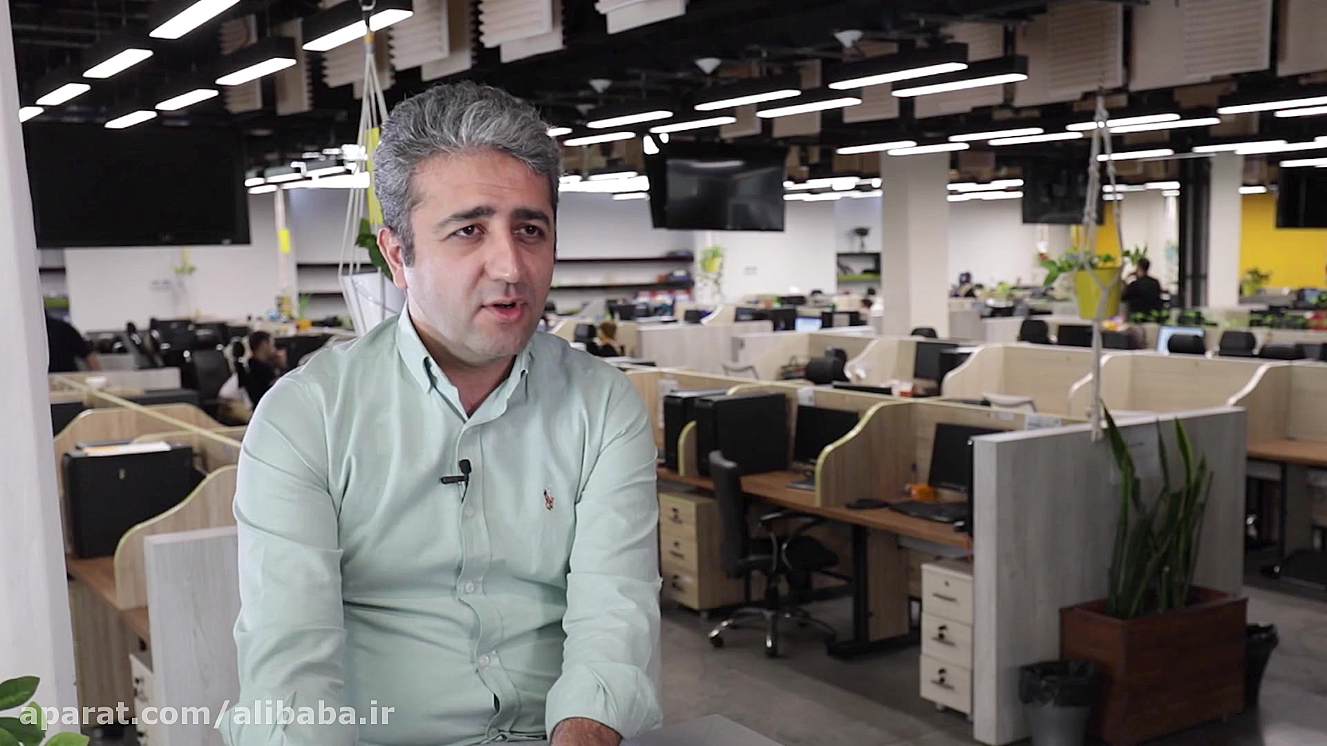 در روزهای اوج کرونا، در مرکز پ...