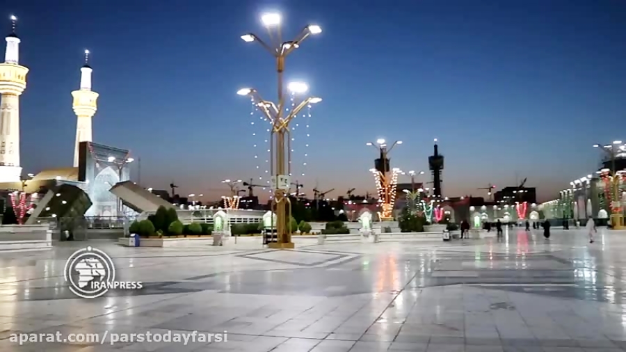 چراغانی حرم مطهر رضوی همزمان ب...
