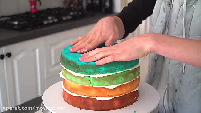 آموزش رنگ کیک رنگین کمانی با ا...