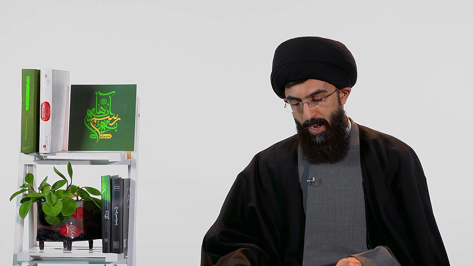 به رسم آیه ها؛ کتاب طرح کلی ان...