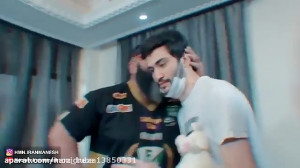 مسخره کردن اهنگ دکتر ساسی توسط...