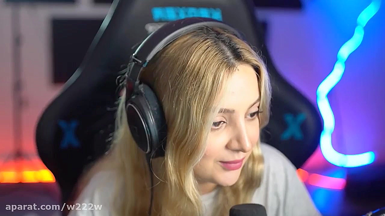 کدوم رو ترجیح میدی  تاکسیک گرل