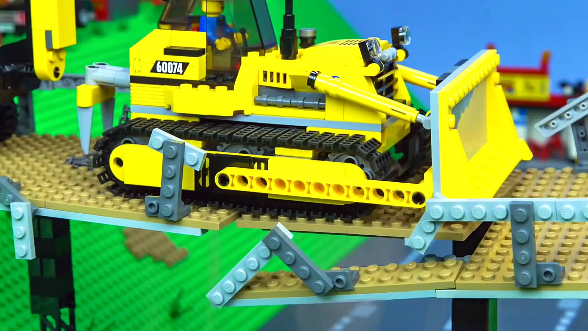 اسباب بازیهای لگو ماشین های لگ...