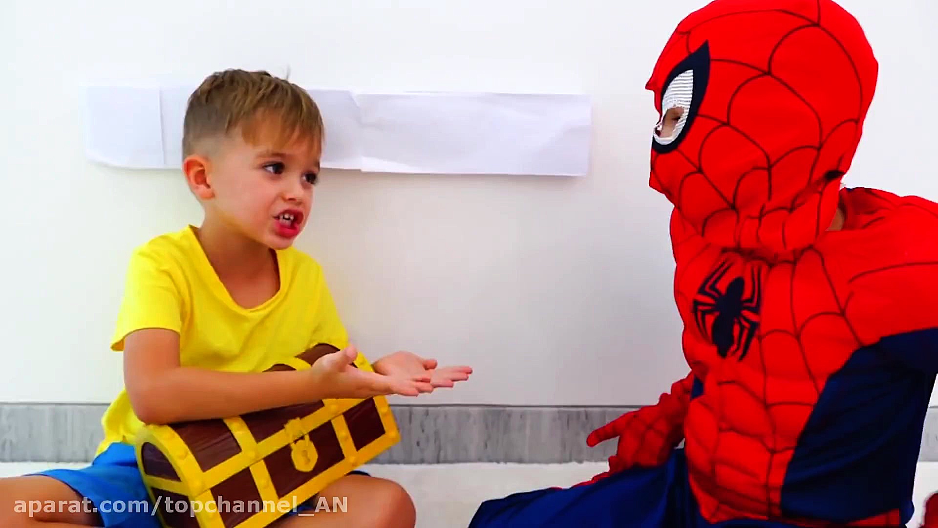 ولاد و نیکیتا  ابرقهرمانان فرو...