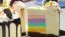 کیک آرایی و تزیین کیک