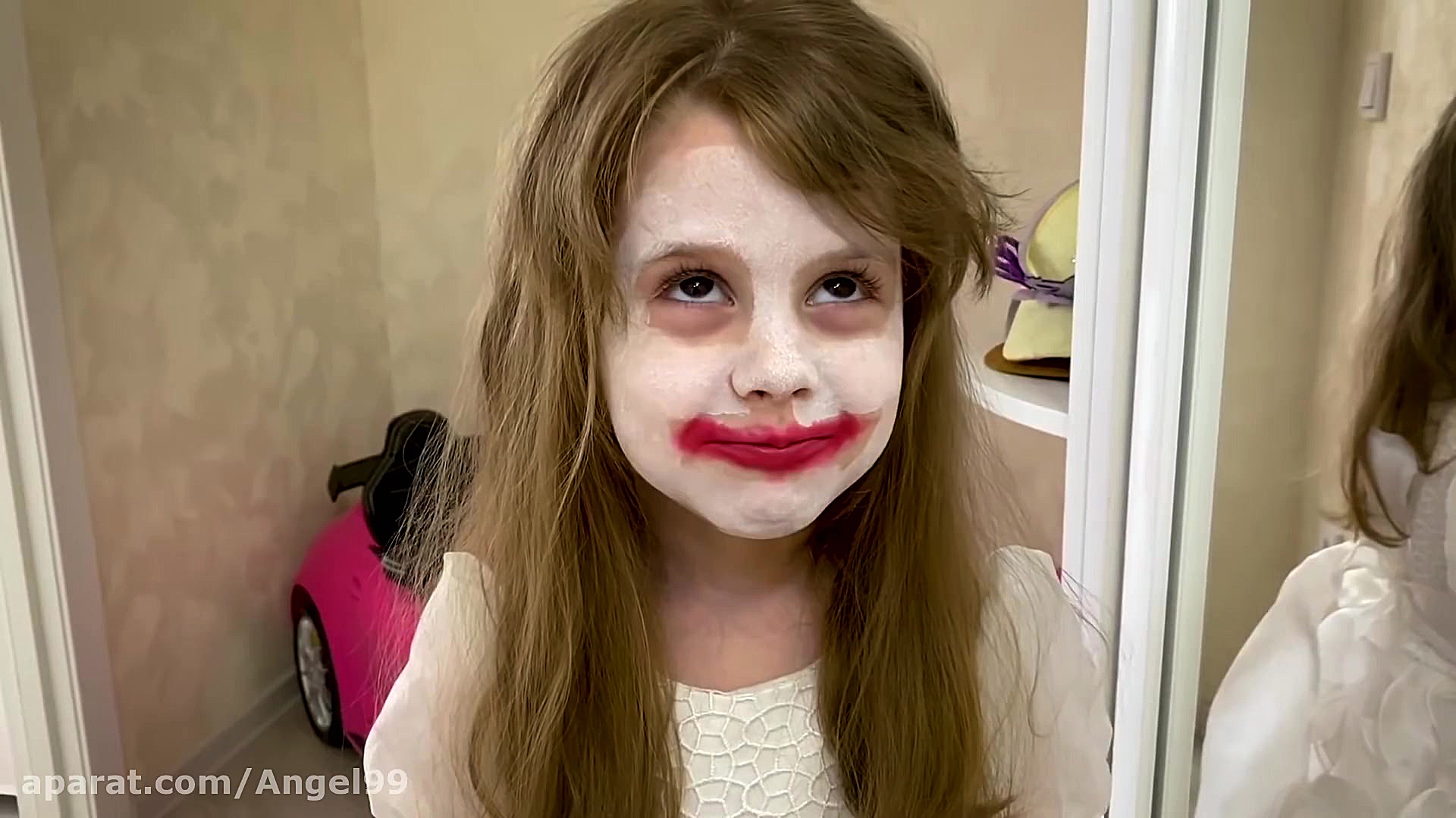 ماجراهای اوا  ماسک های زشت  قس...