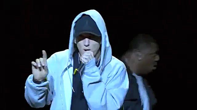eminem lose your self concert