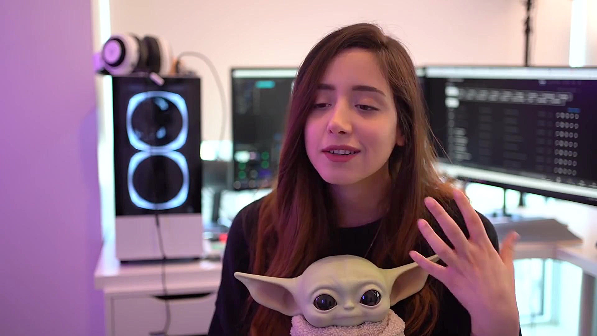 یک روز عادی با میا و کورش... M...